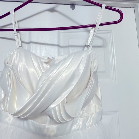 Blithe Dress - Picture 3 of 5